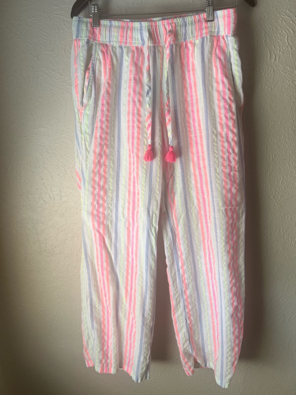 Vineyard Vines Striped Pull-On Pants – Size Medium